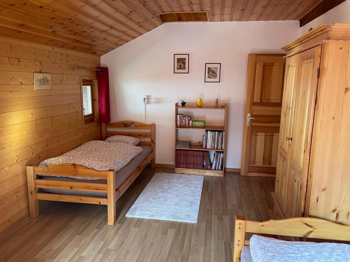 Apartment The Amethyst Evolene Bagian luar foto